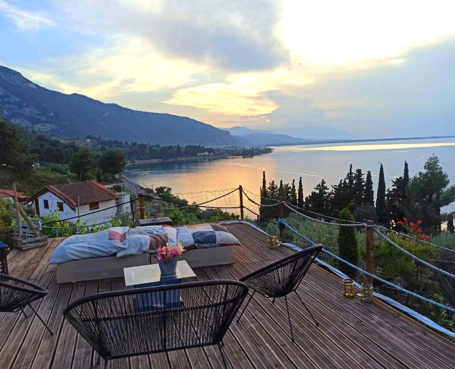 Magical View 1 Asproneri, Apartment